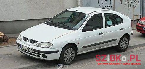 2001' Renault Megane photo #4