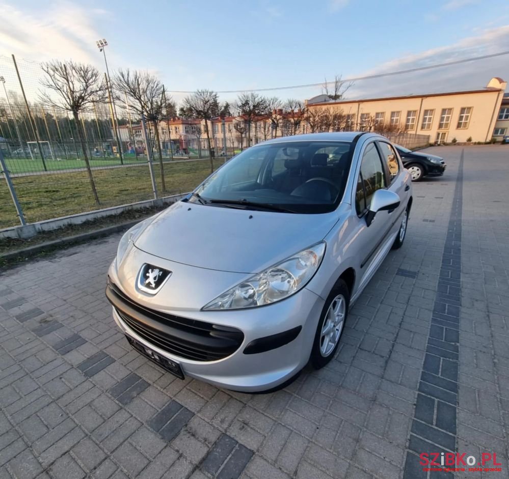 2009' Peugeot 207 1.4 Access photo #2