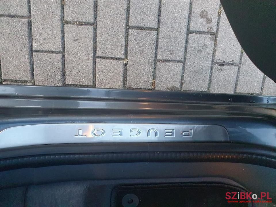 2013' Peugeot 5008 photo #5