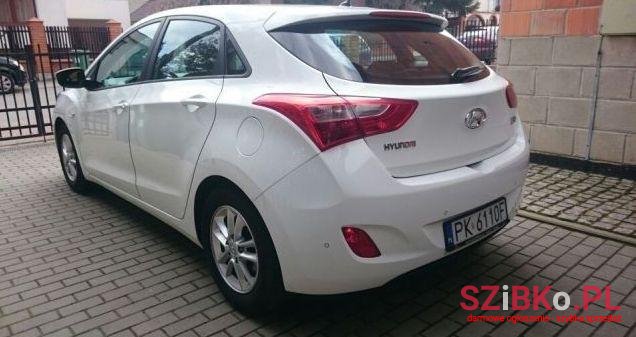 2016' Hyundai I30 photo #2