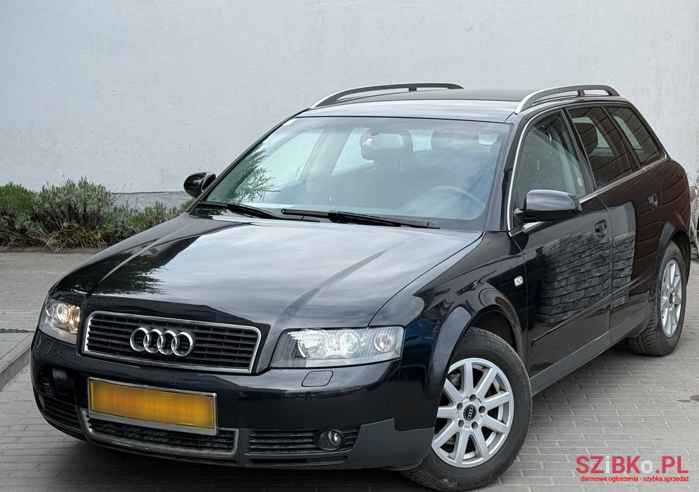 2004' Audi A4 Avant 1.6 photo #1
