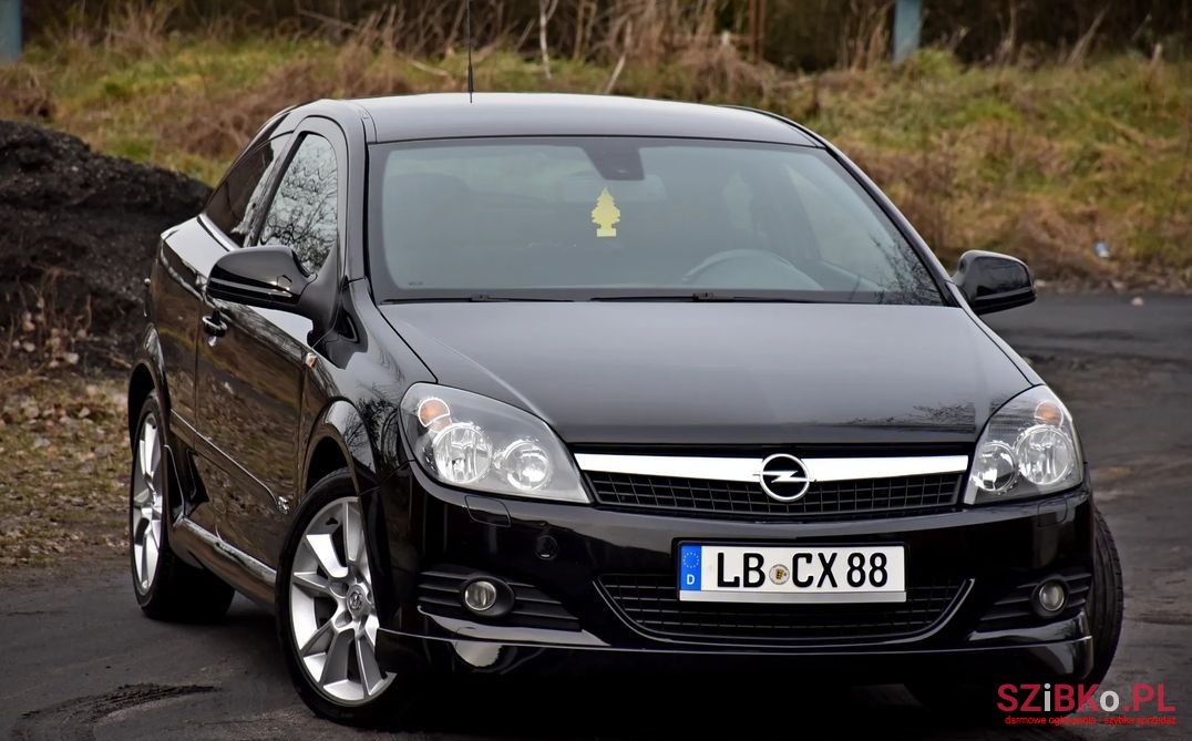 2009' Opel Astra photo #3