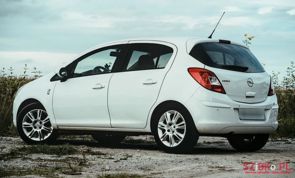 2010' Opel Corsa photo #6