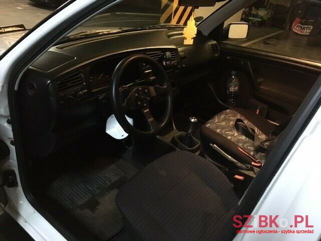 1996' Volkswagen Vento photo #4