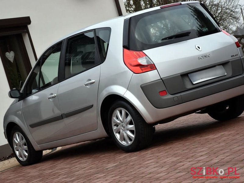 2007' Renault Scenic photo #4