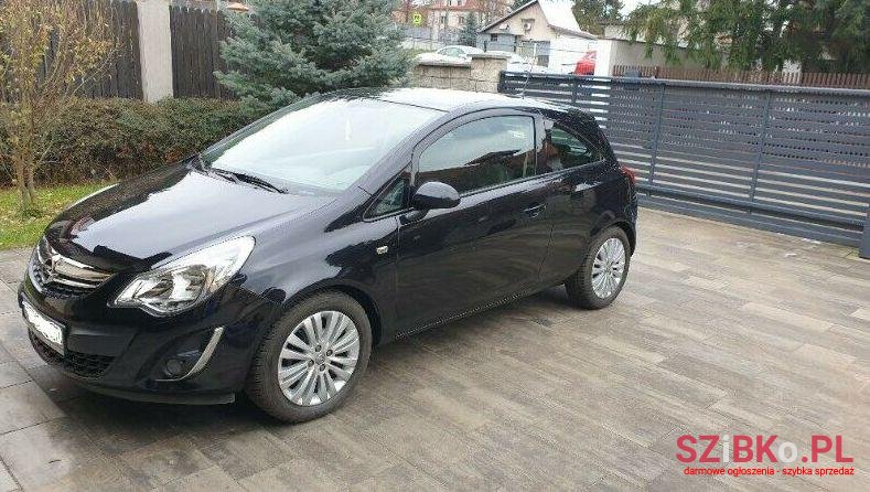 2011' Opel Corsa photo #1