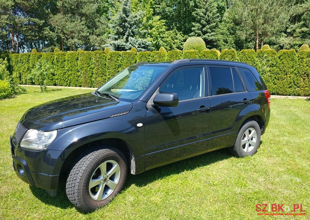 2005' Suzuki Grand Vitara 2.0 photo #6