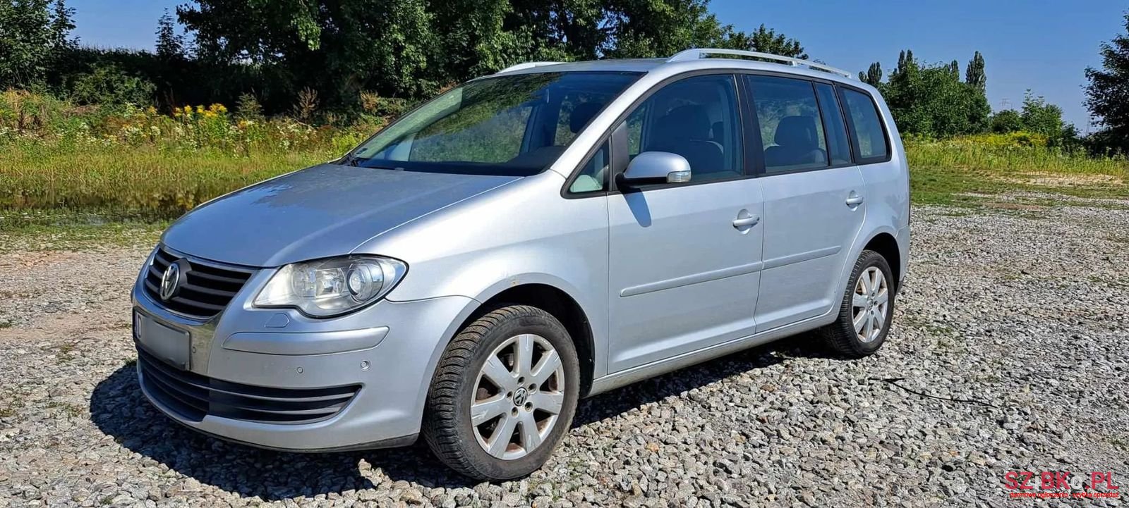 2008' Volkswagen Touran photo #1