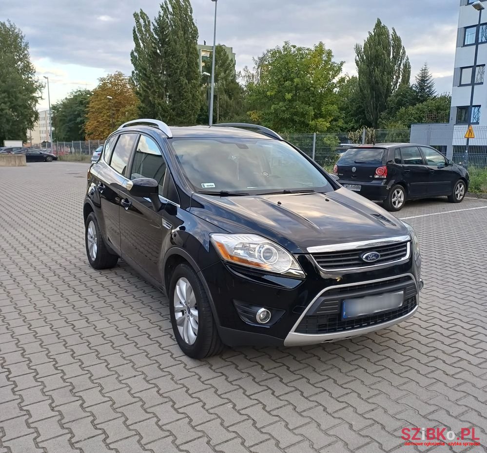 2011' Ford Kuga photo #3