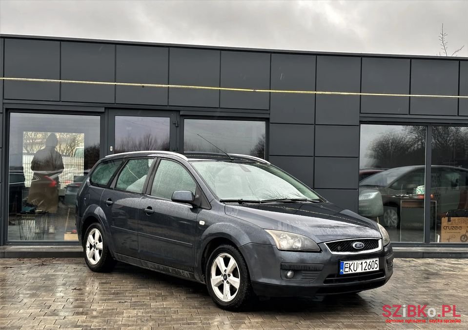 2007' Ford Focus photo #4