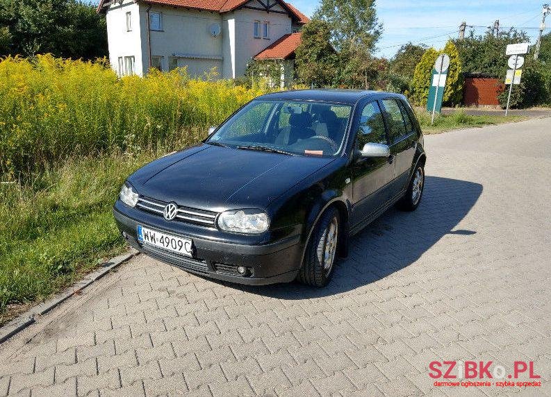 1998' Volkswagen Golf photo #1