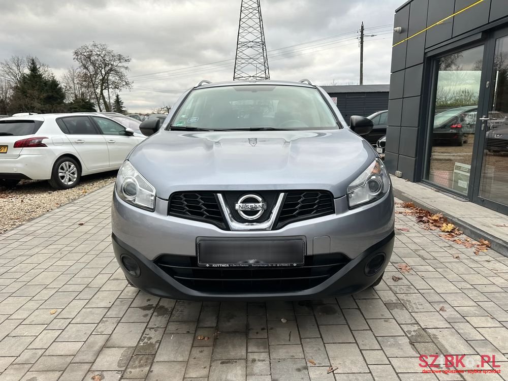 2010' Nissan Qashqai 2.0 Tekna photo #5