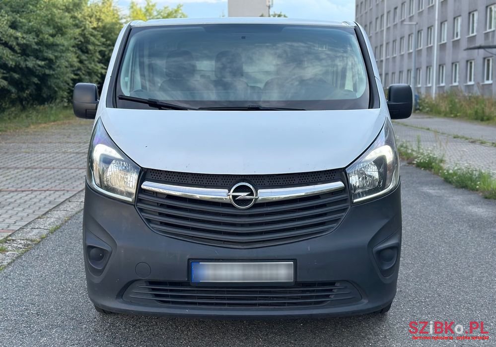 2017' Opel Vivaro L1H1 2,9T Edition photo #1