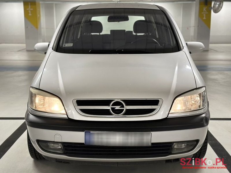 2004' Opel Zafira 1.8 16V Elegance photo #5