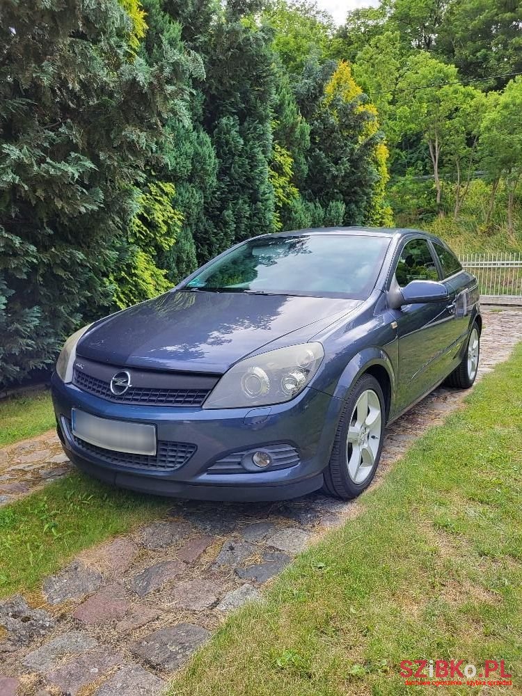 2008' Opel Astra photo #3