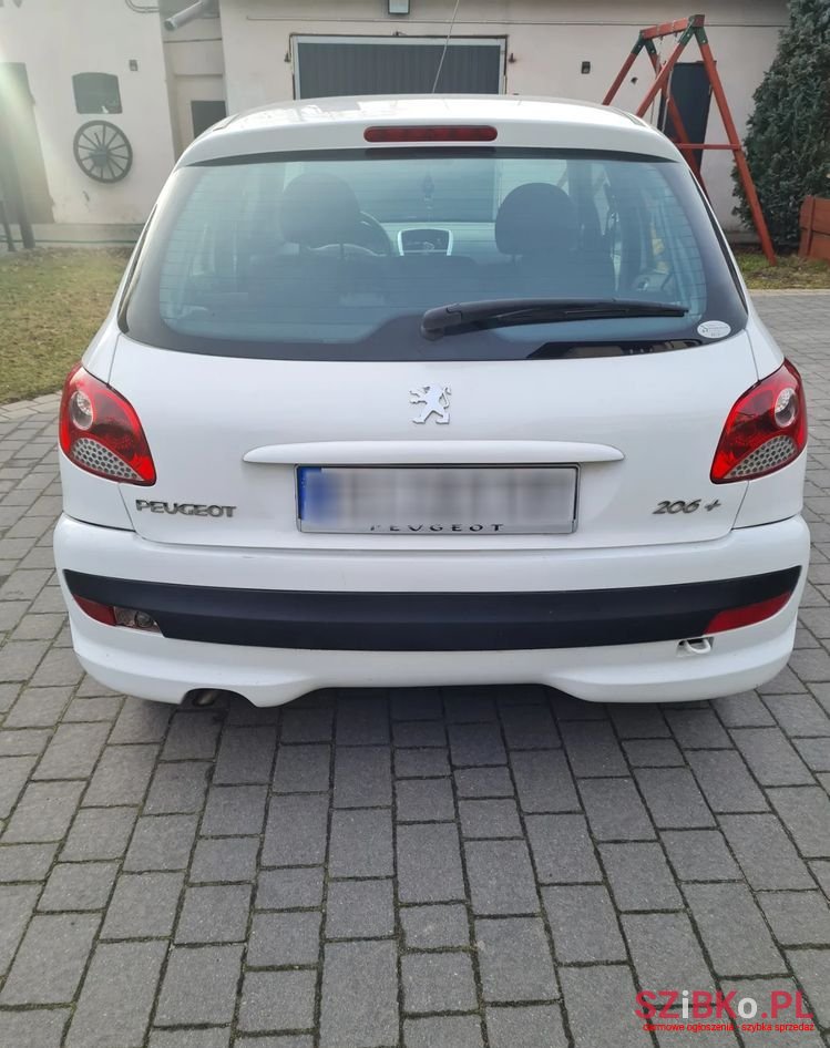 2011' Peugeot 206 Plus photo #5