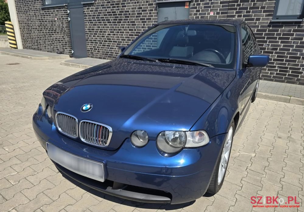 2004' BMW 3 Series 316Ti photo #6