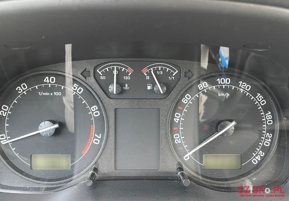 2003' Skoda Octavia photo #6