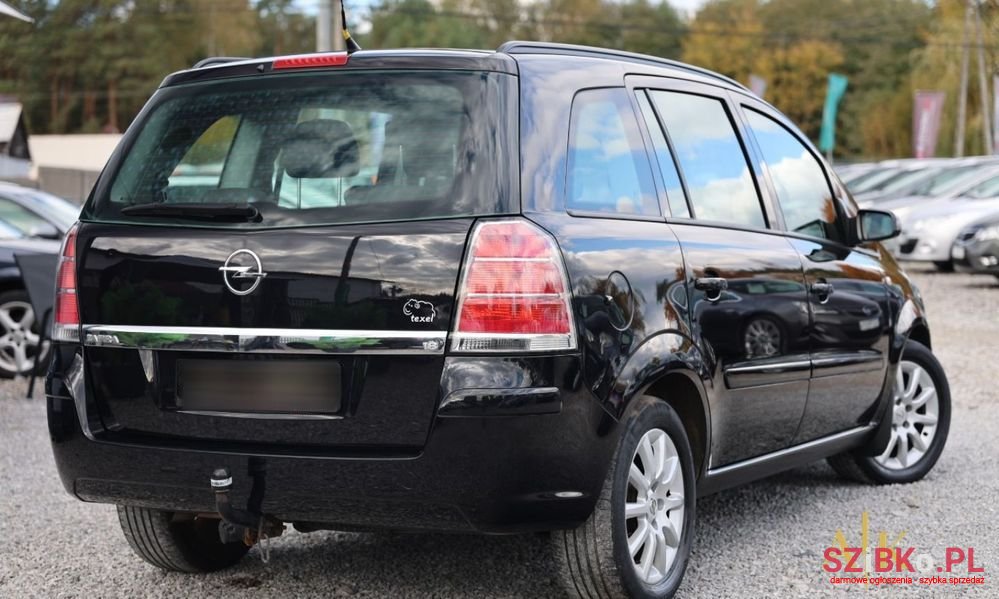 2008' Opel Zafira photo #2