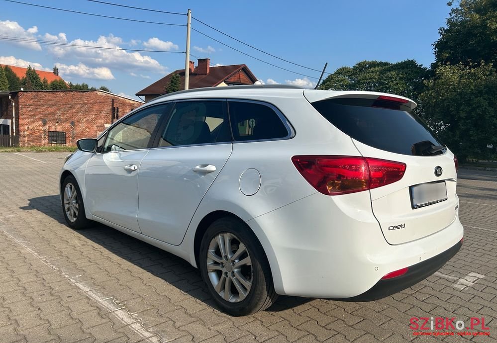2015' Kia Ceed photo #5