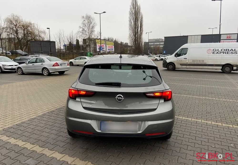 2019' Opel Astra photo #4