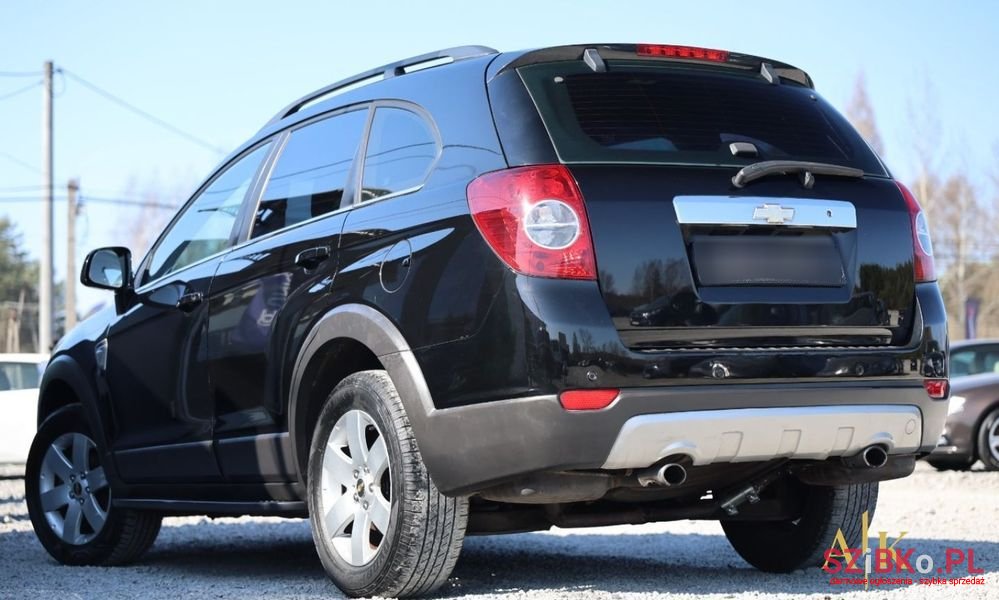 2007' Chevrolet Captiva photo #3