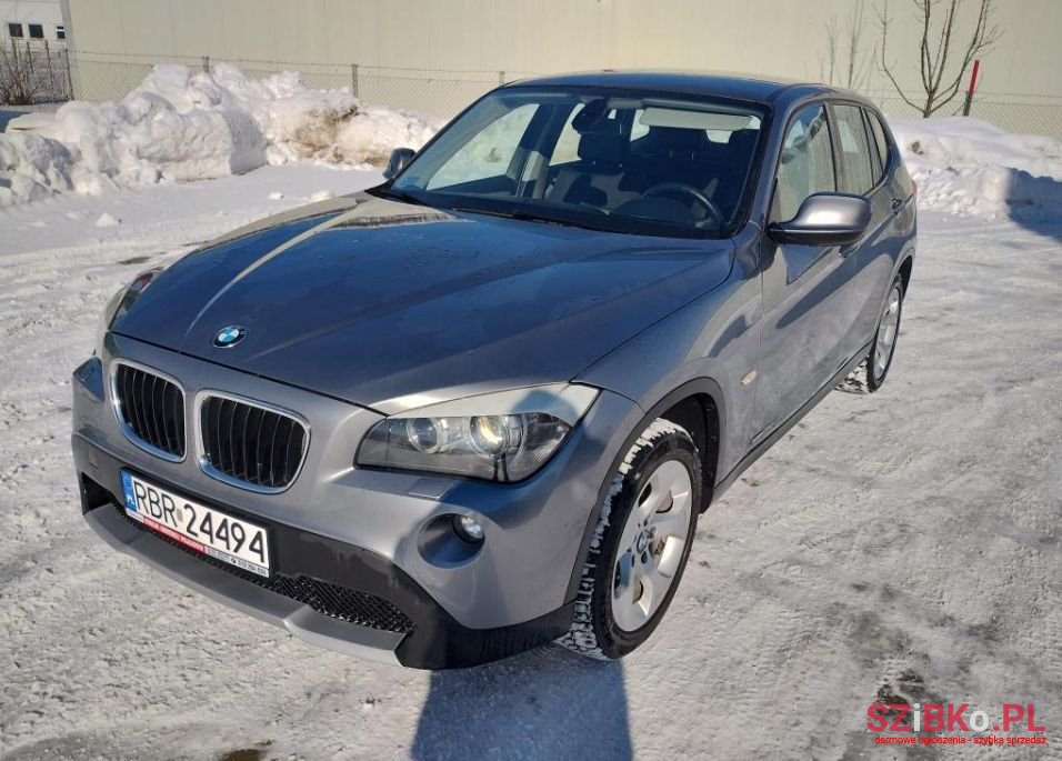 2010' BMW X1 photo #2