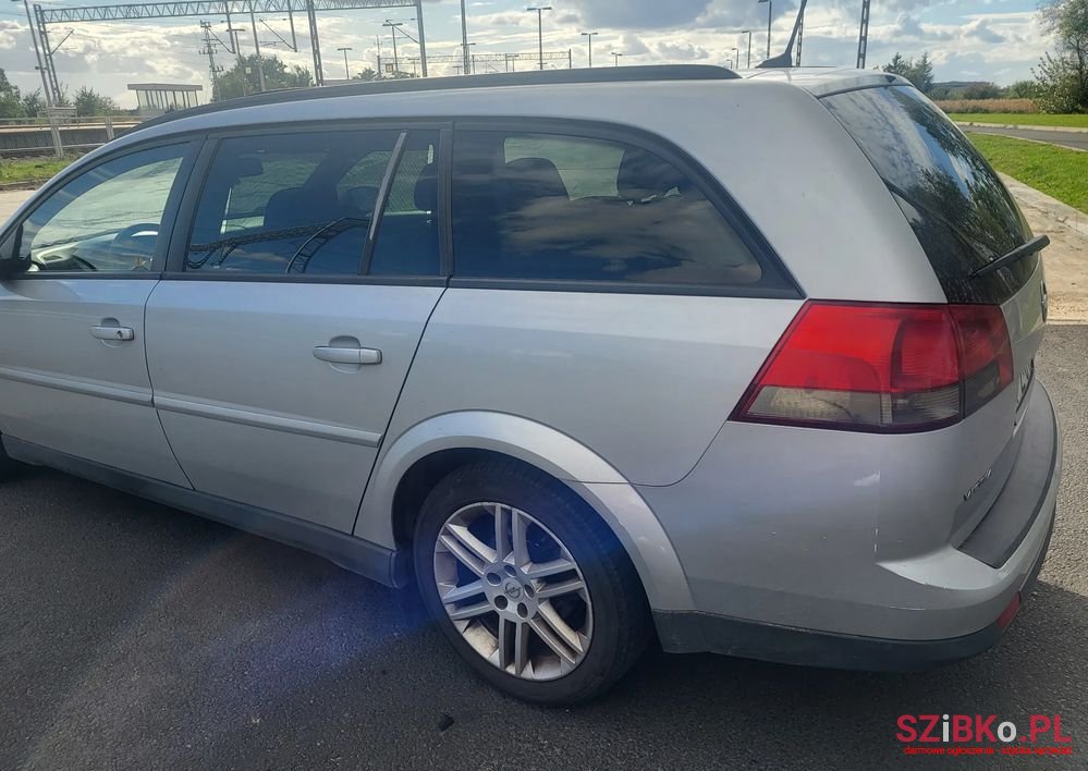 2005' Opel Vectra 1.9 Cdti Cosmo photo #5