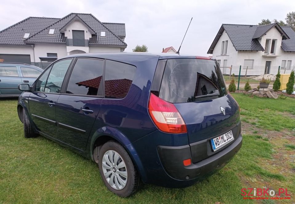 2004' Renault Grand Scenic photo #4