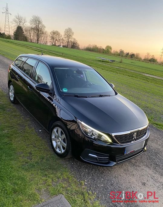 2018' Peugeot 308 photo #3