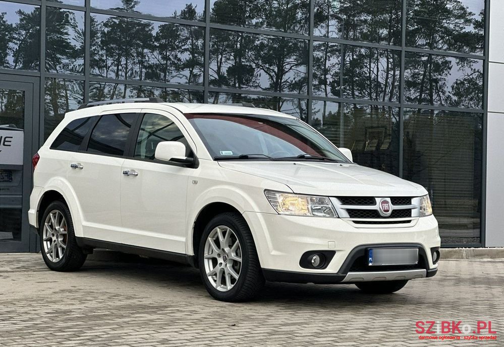 2013' Fiat Freemont 2.0 Multijet photo #4