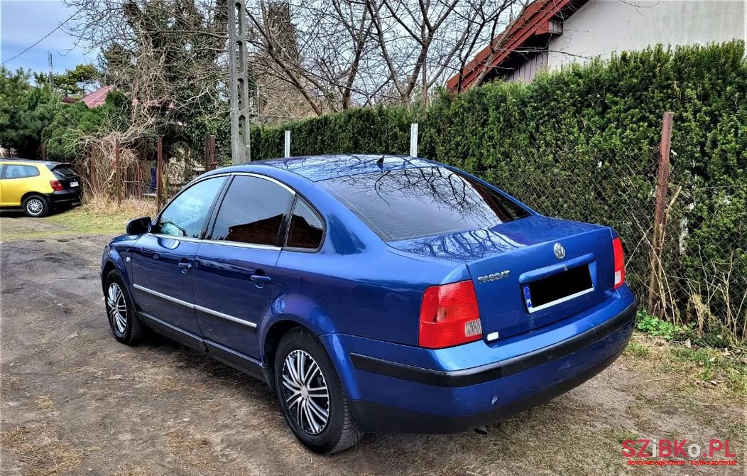 1997' Volkswagen Passat photo #4