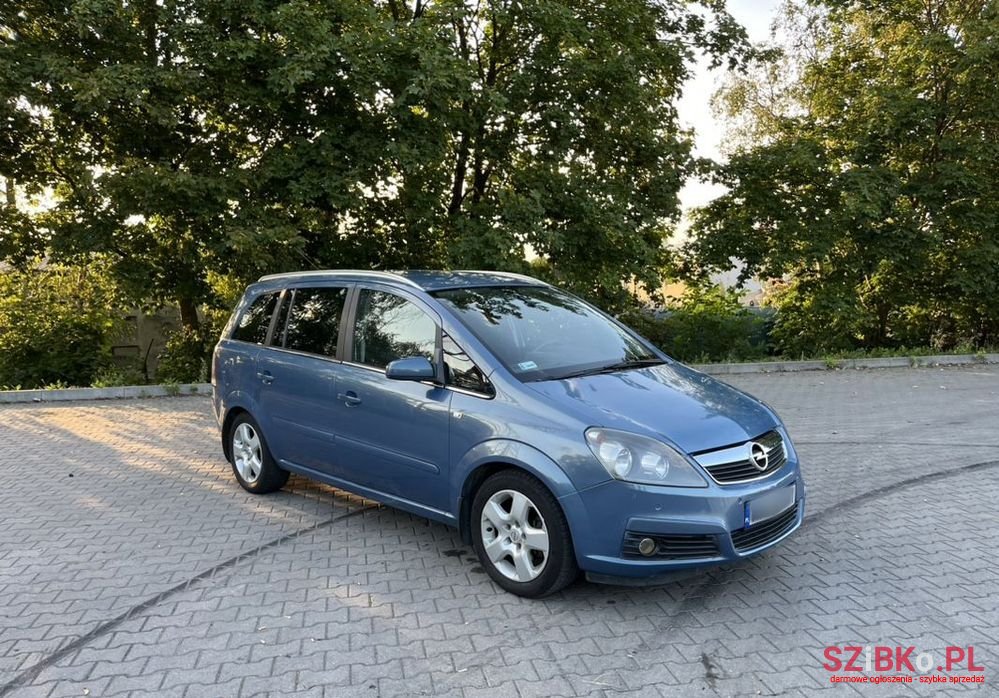 2007' Opel Zafira photo #4