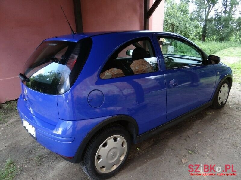 2005' Opel Corsa photo #5