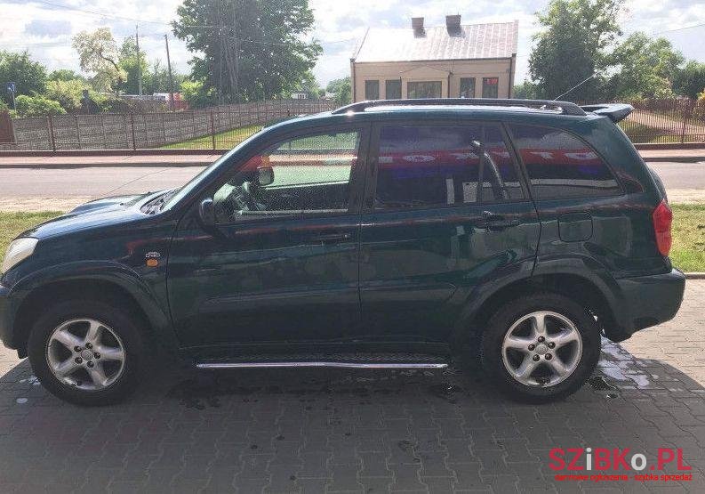 2002' Toyota Rav-4 photo #1