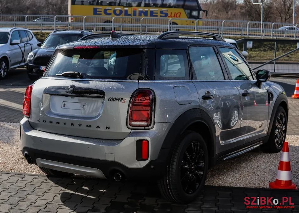 2023' MINI Countryman photo #2