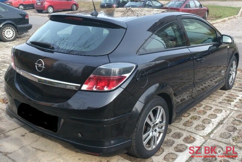 2007' Opel Astra photo #2