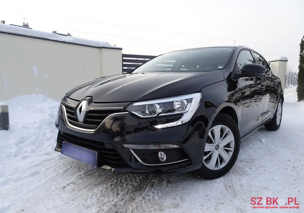 2020' Renault Megane photo #1