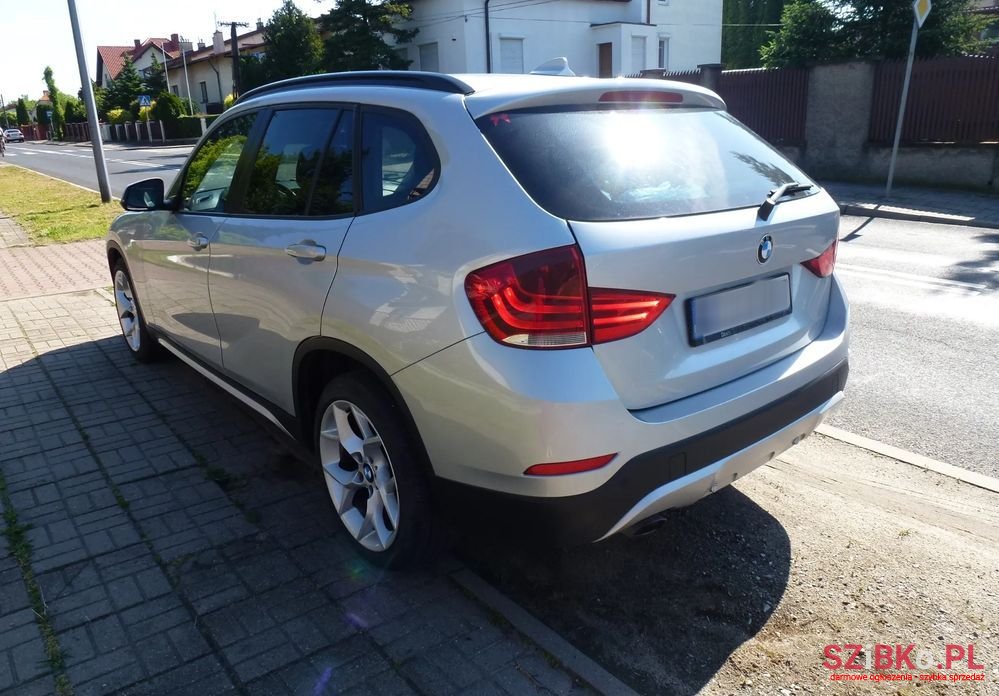 2013' BMW X1 Xdrive18D Xline photo #4
