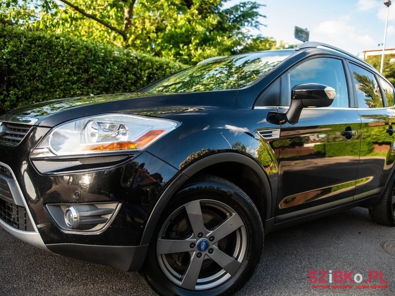 2011' Ford Kuga photo #1