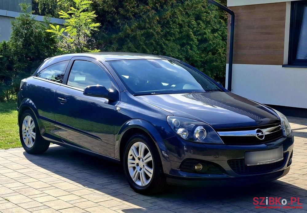 2009' Opel Astra photo #2