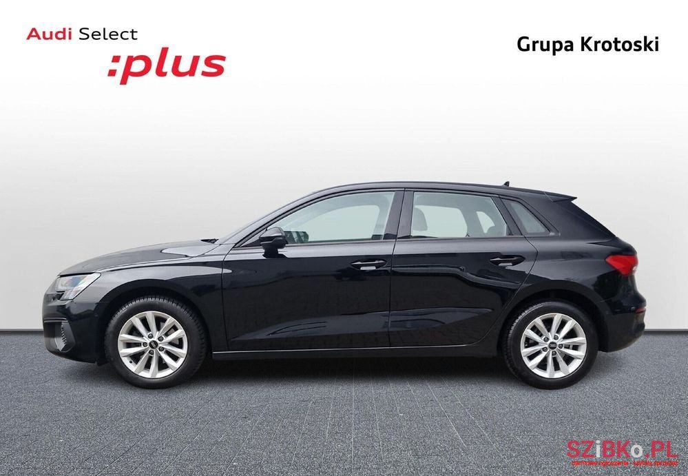 2022' Audi A3 Sportback photo #2