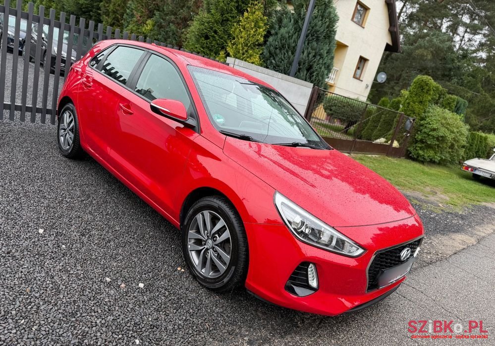 2018' Hyundai i30 1.4 Trend photo #3