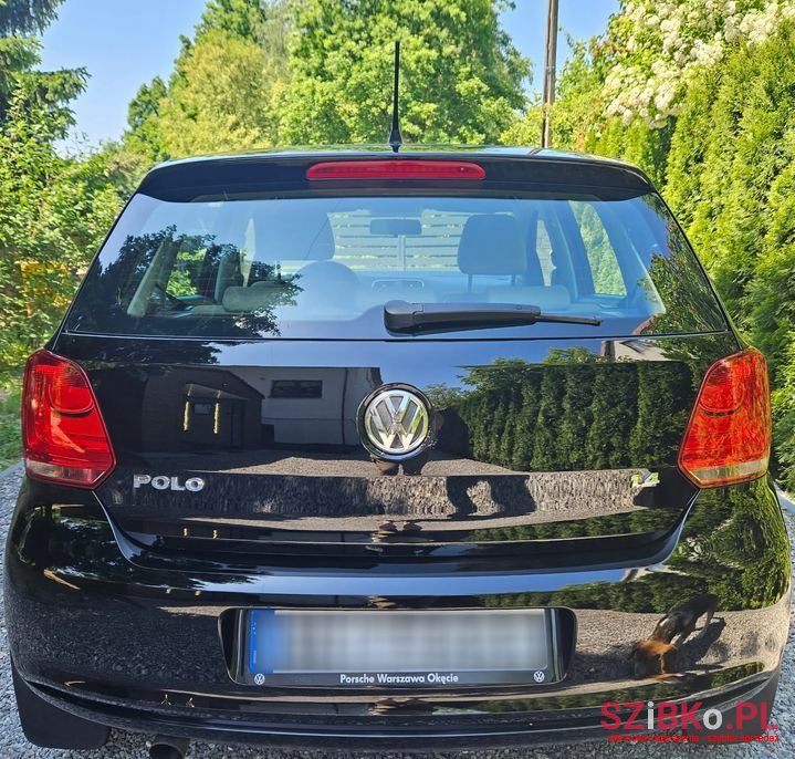 2010' Volkswagen Polo photo #6