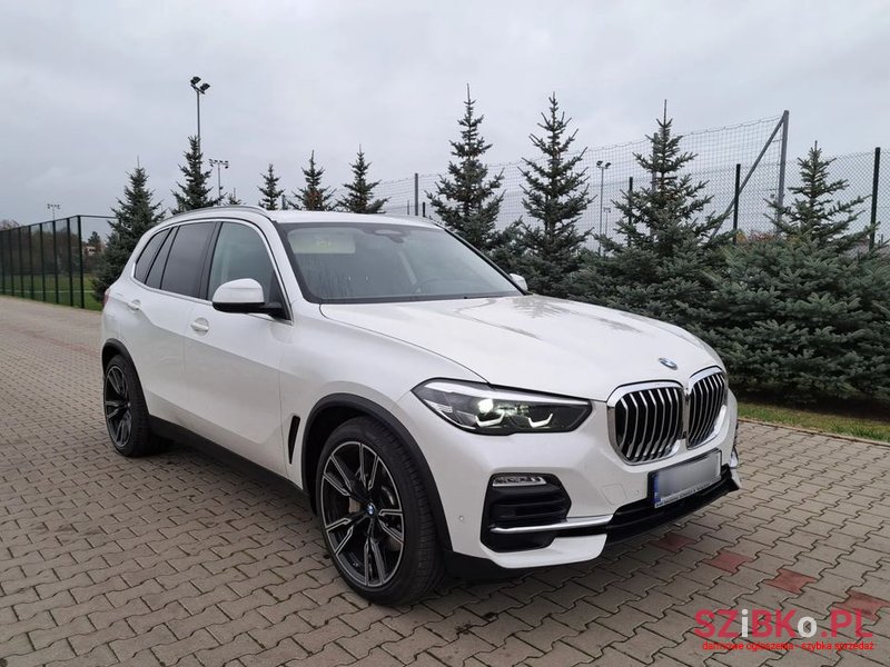 2020' BMW X5 Xdrive45E photo #2