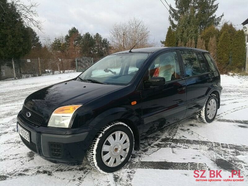 2006' Ford Fusion photo #1