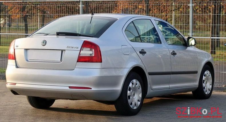 2011' Skoda Octavia photo #4
