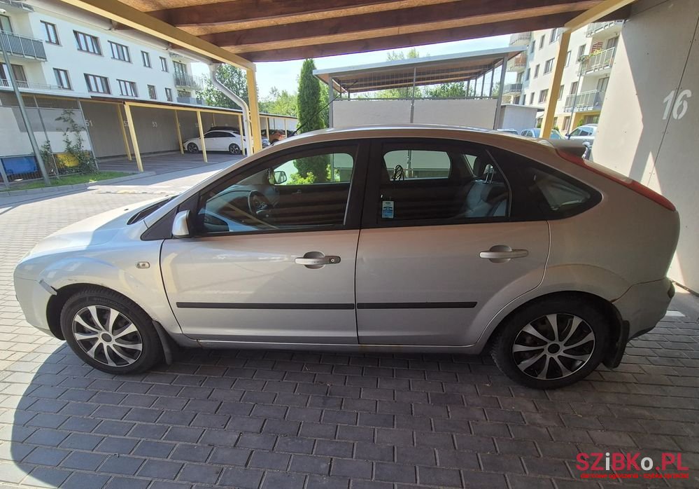 2006' Ford Focus photo #1