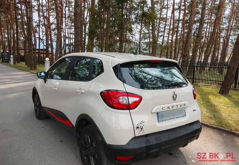 2016' Renault Captur photo #5