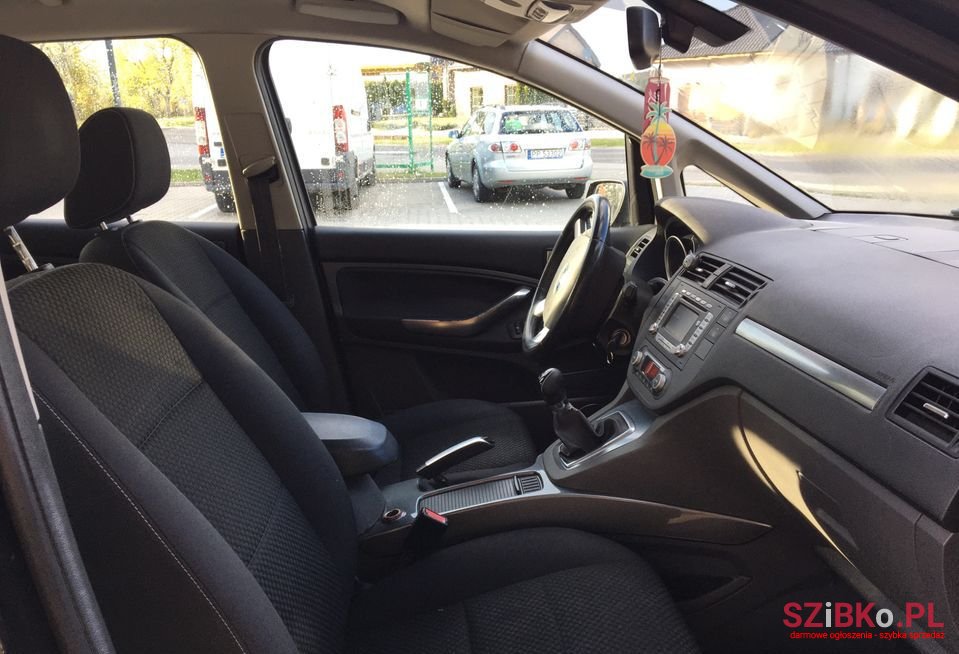 2009' Ford C-MAX photo #3